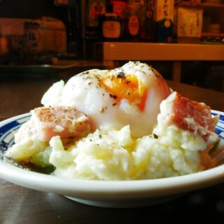 「一人で飲みたいけど勇気が出ない…」 そんな方はぜひ「こにし…
